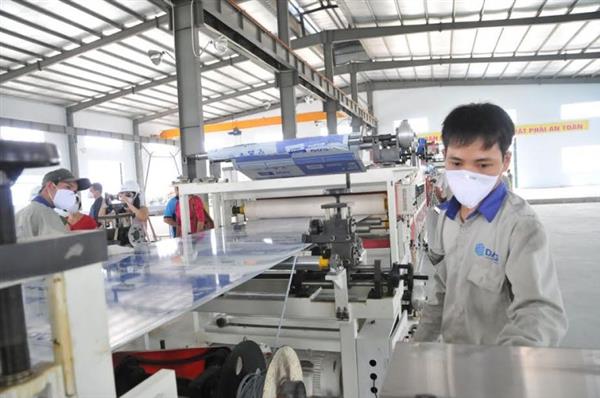 Ngành nhựa đổi mới công nghệ sản xuất