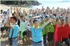 Màn khởi động đầy vui vẻ và hào hứng trước khi bước vào những trò chơi đồng đội thú vị